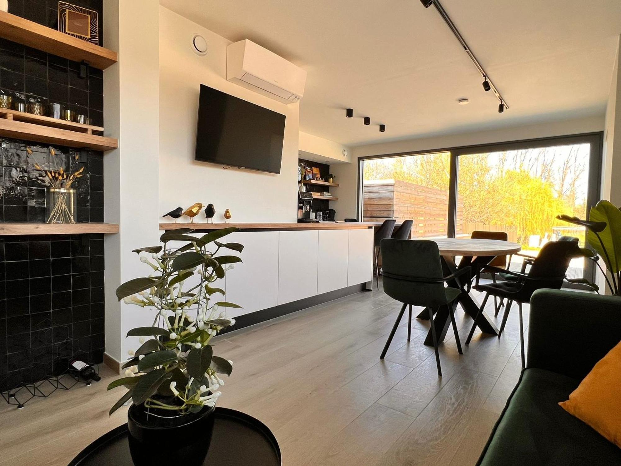 Inova Guesthouse Гасселт Екстер'єр фото